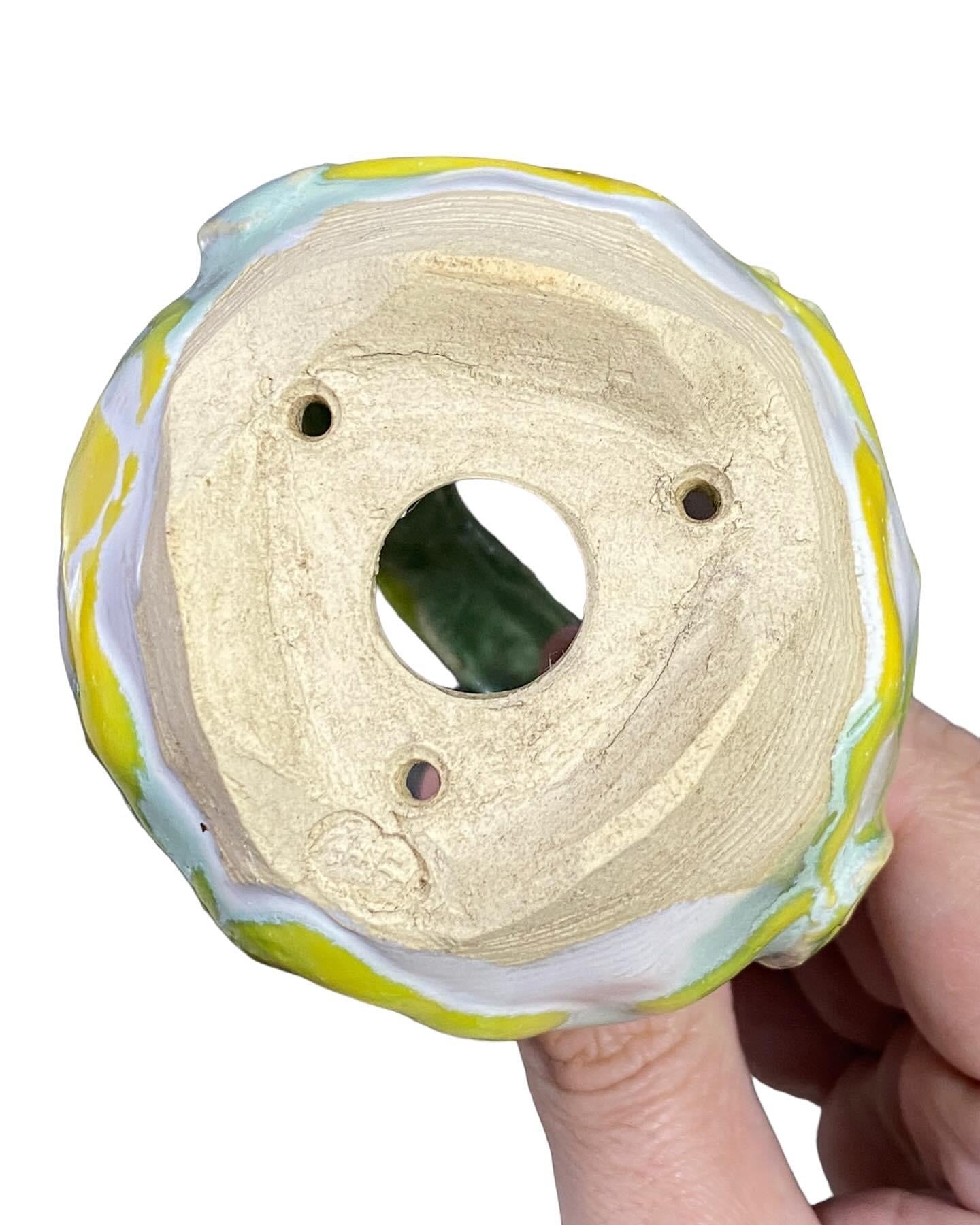 Masashi - Frog on Flower Basket Bonsai or Accent Pot (3-1/4ā wide)