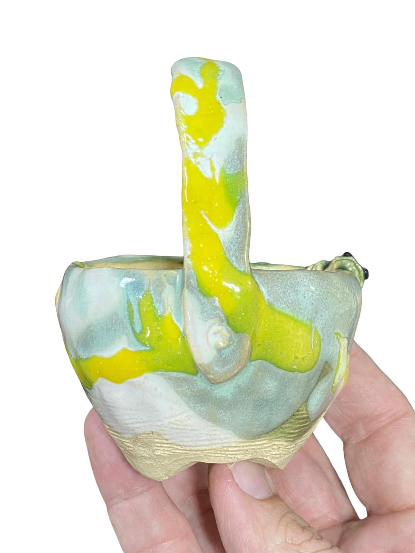 Masashi - Flower Bonsai or Accent Pot with Frog (3-1/8" wide)