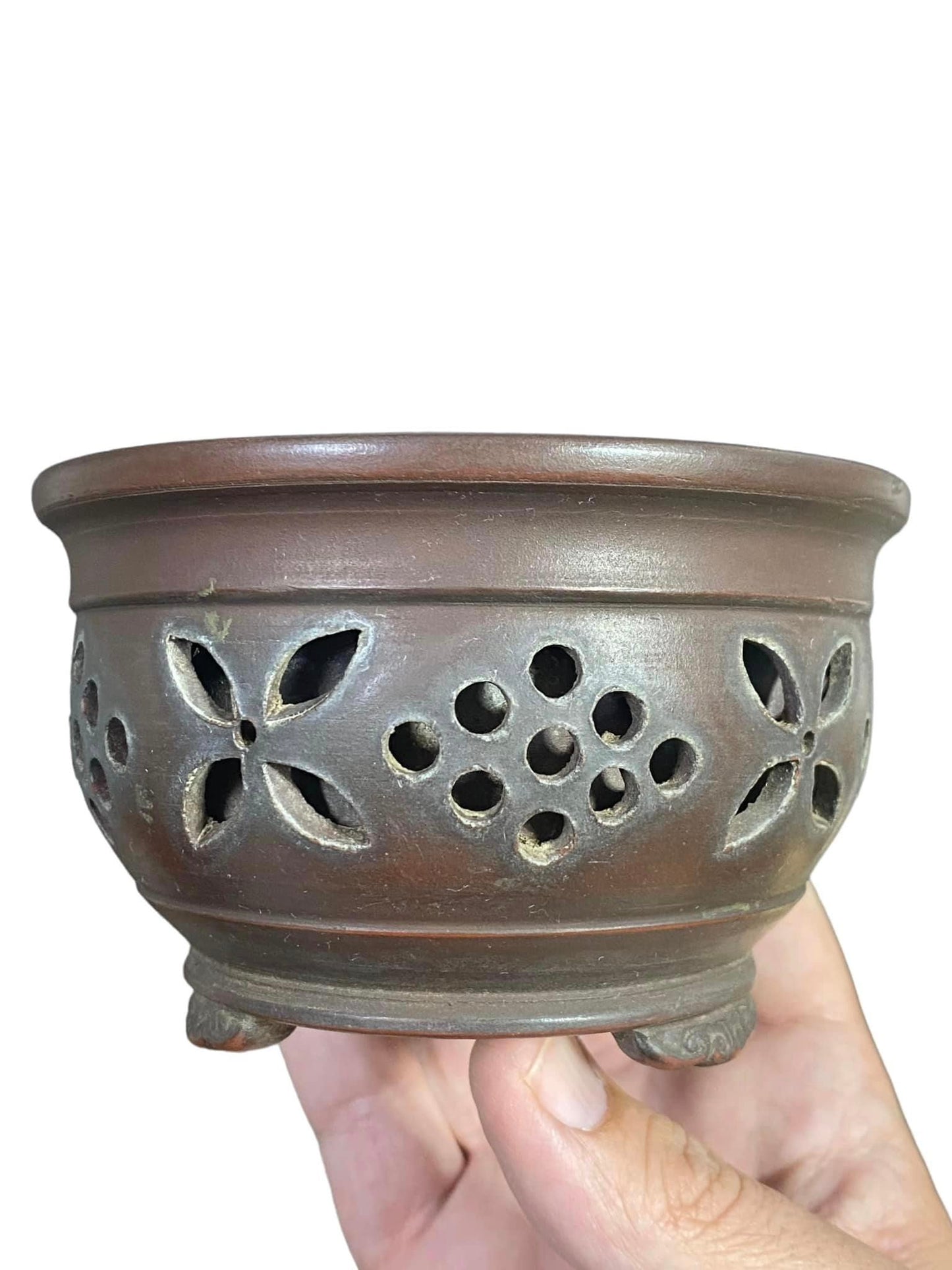 Bigei "Hirata Atsumi"- Stellar 3D Effect Carved Bonsai Pot (4-3/4" wide)