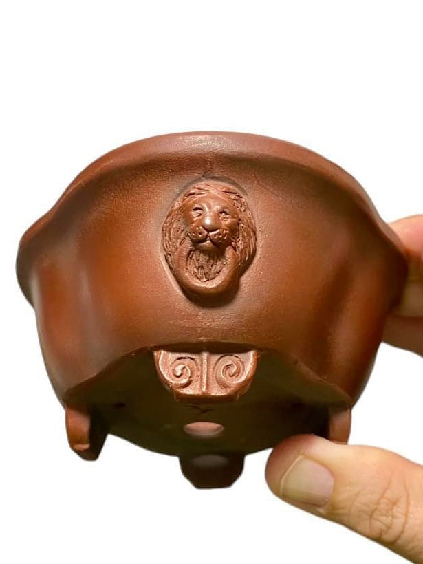 Bigei - Lion Carved Mokko Shaped Bonsai Pot