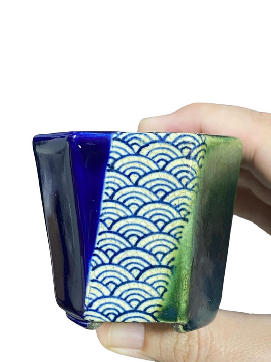 Satomi Terahata - Scalloped Glazed Bonsai or Accent Pot (2-1/2” wide)