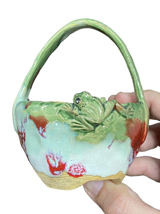 Masashi - Flower Bonsai or Accent Pot with Frog
